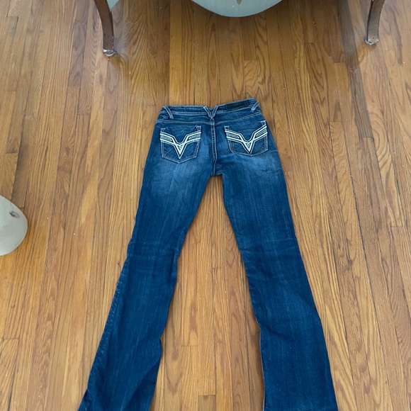 Dana Di Jeans - Size 5. - Picture 5 of 6
